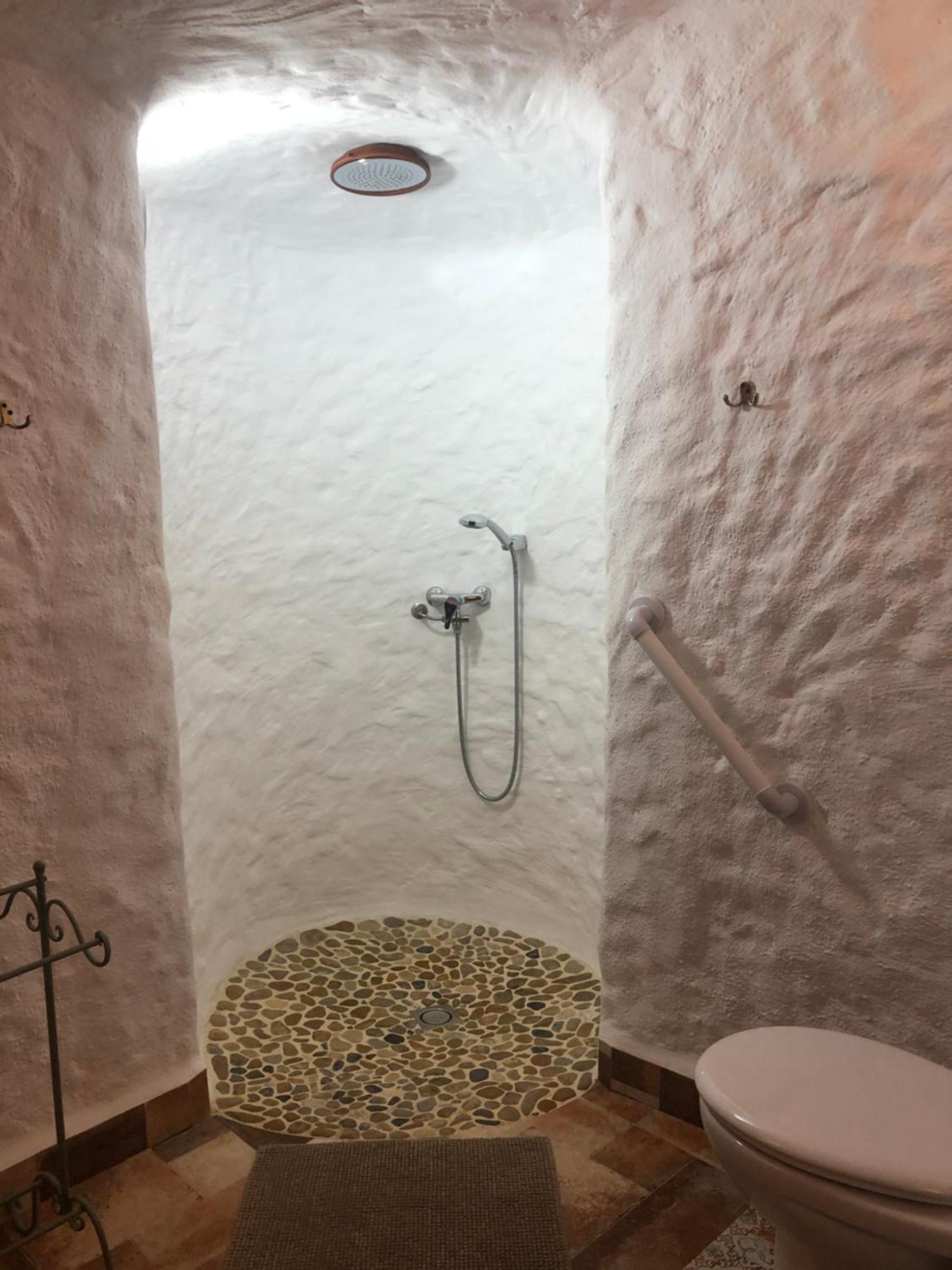 Cueva Aventura Villa Benamaurel Buitenkant foto